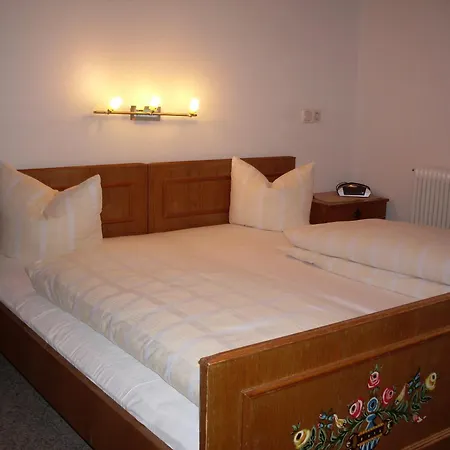 Guest house Talblick In Waengle Bei